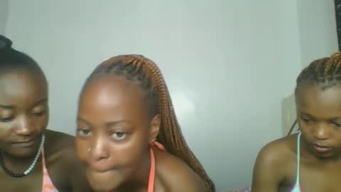 maira luv1 online show from January 12, 7:59 am