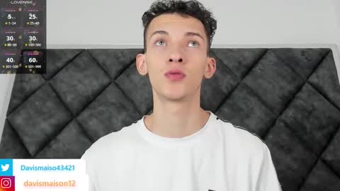 Maison Davis online show from January 6, 10:15 pm