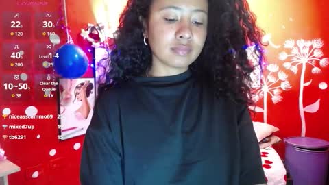 Snapshot of maite_loves chatting on October 4, 12:03 pm Maite online show from October 4, 12:03 pm