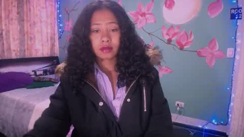 Snapshot of maite_loves chatting on January 17, 11:49 am Maite online show from January 17, 11:49 am