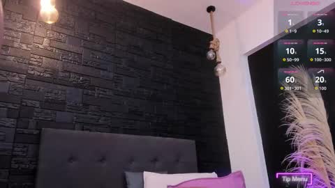 maite_smith69 online show from October 11, 12:32 pm