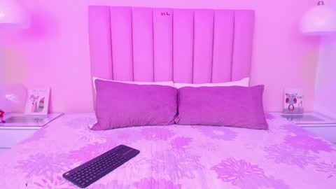 Maite online show from March 3, 12:50 pm