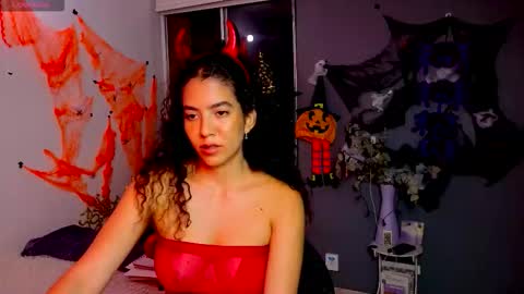   Lauu online show from October 29, 12:45 am