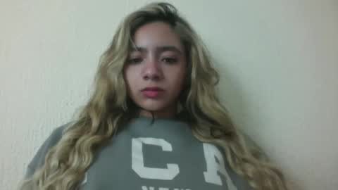 majo_gomezz online show from November 28, 12:29 am