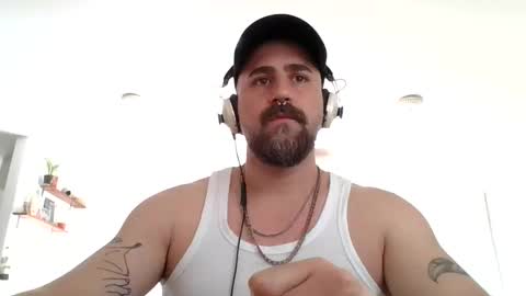 Snapshot of makeme_do_it_ chatting on September 28, 1:09 pm Diego online show from September 28, 1:09 pm
