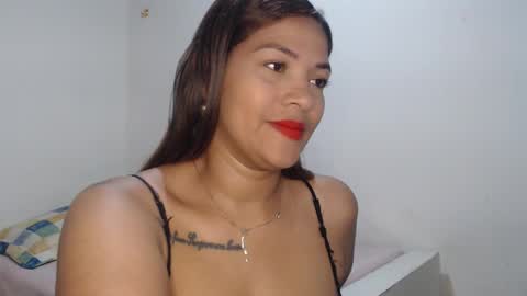 Snapshot of makennaa_1 chatting on December 13, 9:24 am MAKENNAA online show from December 13, 9:24 am