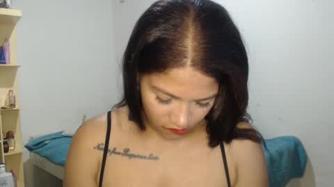 Snapshot of makennaa_1 chatting on March 11, 9:34 am MAKENNAA online show from March 11, 9:34 am