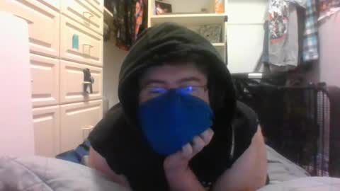 MakeshiftSlvt online show from January 3, 6:14 pm