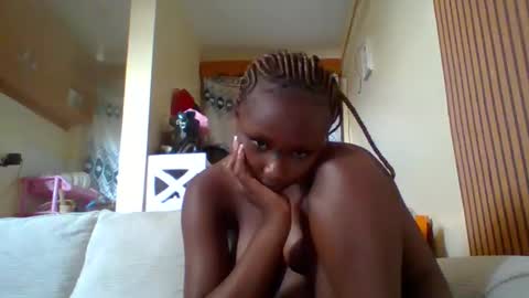 Eva online show from April 14, 12:52 pm