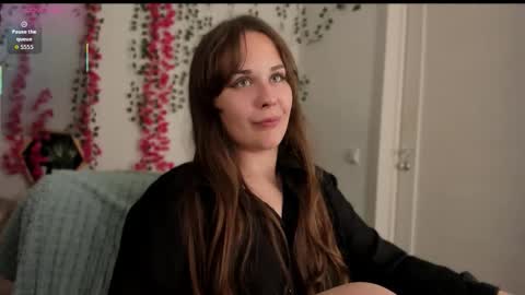 Snapshot of makima_lee chatting on September 18, 9:19 pm Makima online show from September 18, 9:19 pm