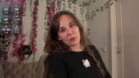 Snapshot of makima_lee chatting on September 13, 8:44 pm Makima online show from September 13, 8:44 pm