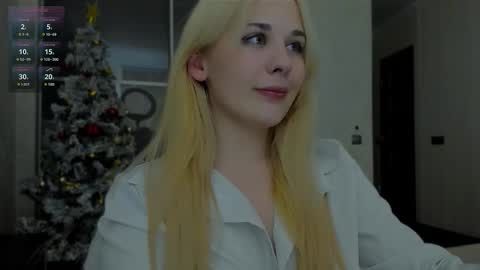 Kate online show from March 6, 6:40 pm