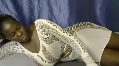 malaika_musa online show from February 25, 7:12 am