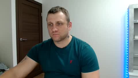 malchyshka online show from February 12, 8:23 pm