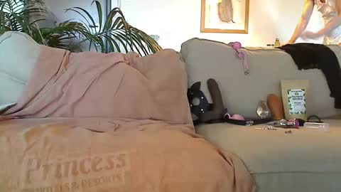 Sissy in stockings online show from December 28, 7:44 am