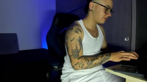 ADAM         online show from November 7, 5:32 am