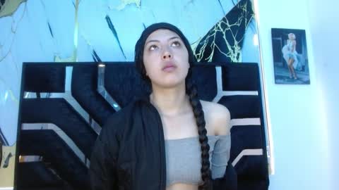 malejacs01 online show from October 4, 12:25 pm