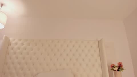 Snapshot of malena_angel_ chatting on January 31, 8:43 pm Malena Angel online show from January 31, 8:43 pm