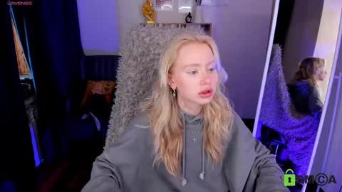 Malena online show from March 5, 10:55 am