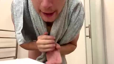 Male Provider online show from March 18, 5:35 am