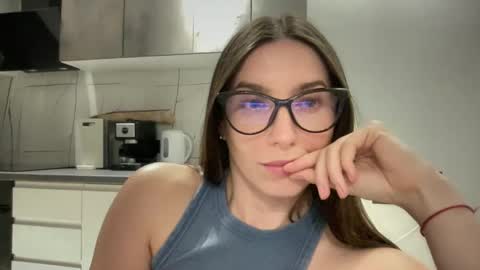 Snapshot of malina568708 chatting on January 20, 6:53 pm malina568708 online show from January 20, 6:53 pm