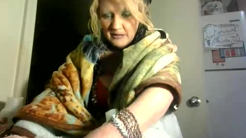 malinda702 online show from March 3, 1:56 am