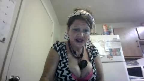 malinda702 online show from October 13, 3:19 am