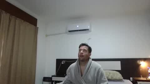 Malon online show from March 29, 8:54 pm