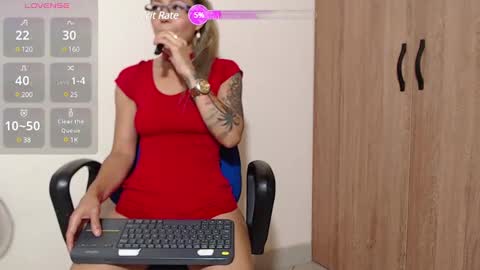 Malory  online show from March 12, 12:09 am