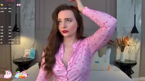 Maltii Evans online show from November 28, 5:04 am