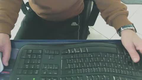 maly246 online show from February 11, 9:35 am