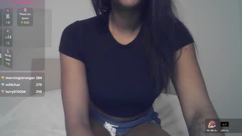 Snapshot of mamacita789 chatting on October 29, 3:41 am mamacita789 online show from October 29, 3:41 am