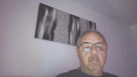 OLDMANFREE online show from January 4, 9:20 pm