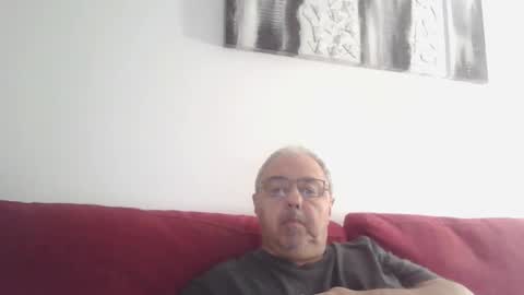 OLDMANFREE online show from October 4, 7:11 pm