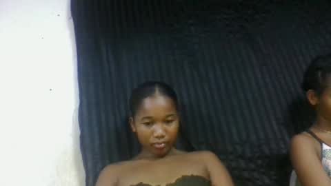 mamieriela online show from February 8, 10:52 am