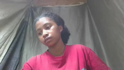 mamieriela online show from April 16, 12:38 pm