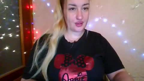 Mandy online show from October 12, 2:09 pm