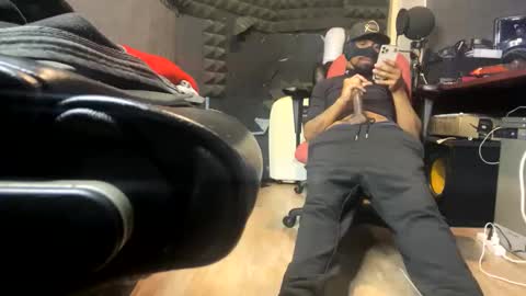 Mani4sexy online show from April 1, 12:00 am