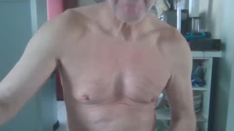 manngrossbite online show from February 12, 10:03 am