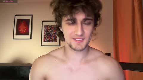 Snapshot of manolein chatting on February 22, 11:13 pm manolein online show from February 22, 11:13 pm