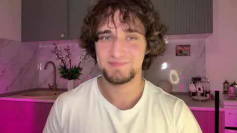 Snapshot of manolein chatting on October 27, 3:34 pm manolein online show from October 27, 3:34 pm