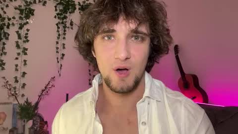 Snapshot of manolein chatting on October 14, 12:02 am manolein online show from October 14, 12:02 am