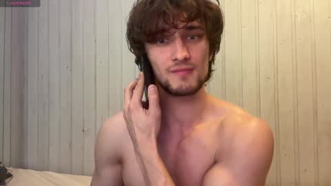 Snapshot of manolein chatting on February 1, 10:02 pm manolein online show from February 1, 10:02 pm