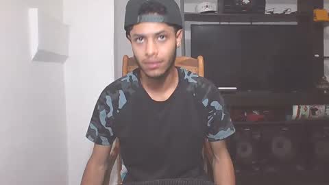 Manuel RL online show from March 1, 6:43 pm