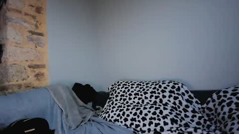 Manuelaa  online show from December 5, 8:49 pm