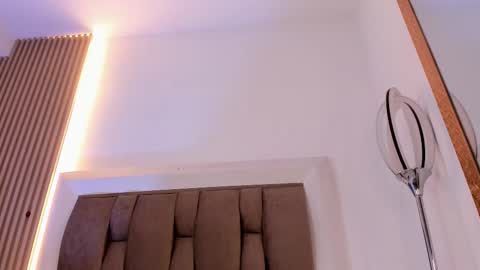 Mara online show from March 13, 4:38 am