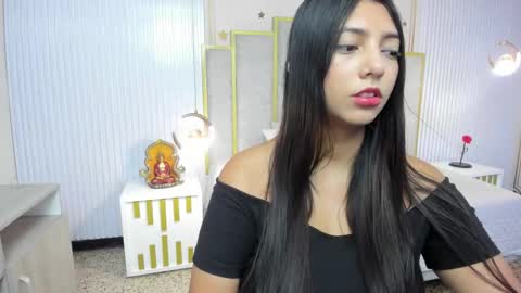 Maraluna online show from December 2, 11:30 am