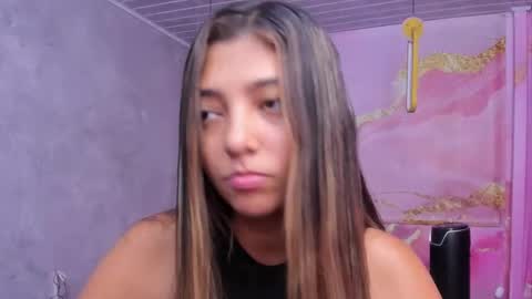 Maraluna online show from March 17, 1:49 pm