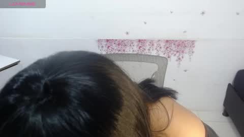 Mara Silk online show from January 7, 1:27 pm