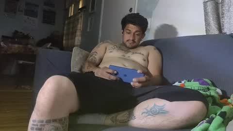 Ernesto online show from April 10, 7:57 am